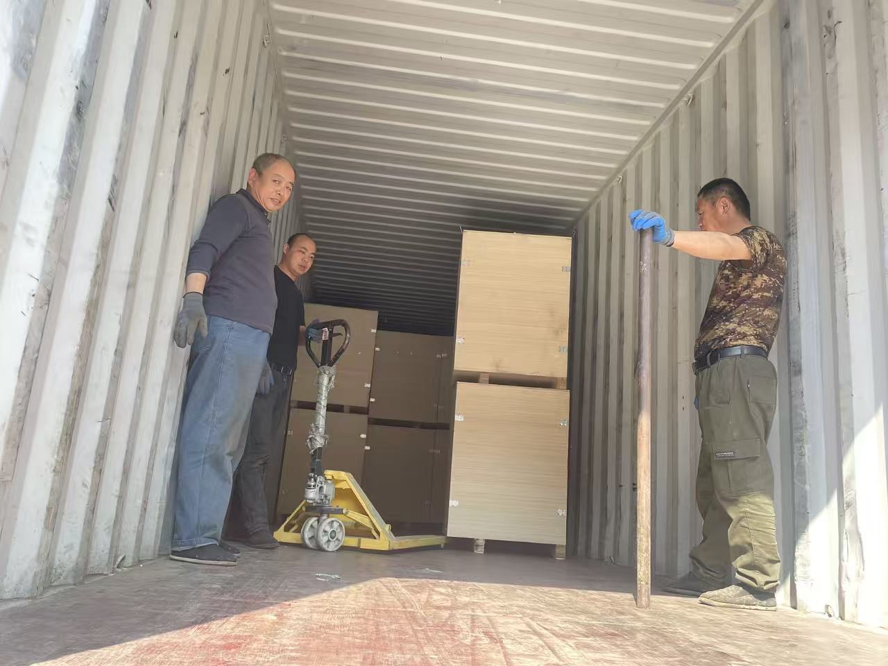 Container Loading Supervision
